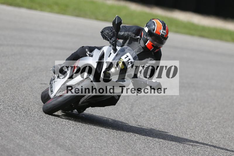 /53 16.09.2025 Track Day Domi Aegerter ADR/Gruppe gelb/118